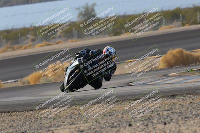 media/Dec-18-2022-SoCal Trackdays (Sun) [[8099a50955]]/Turn 14 (940am)/